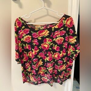 Victoria Secret Floral Cropped Tee